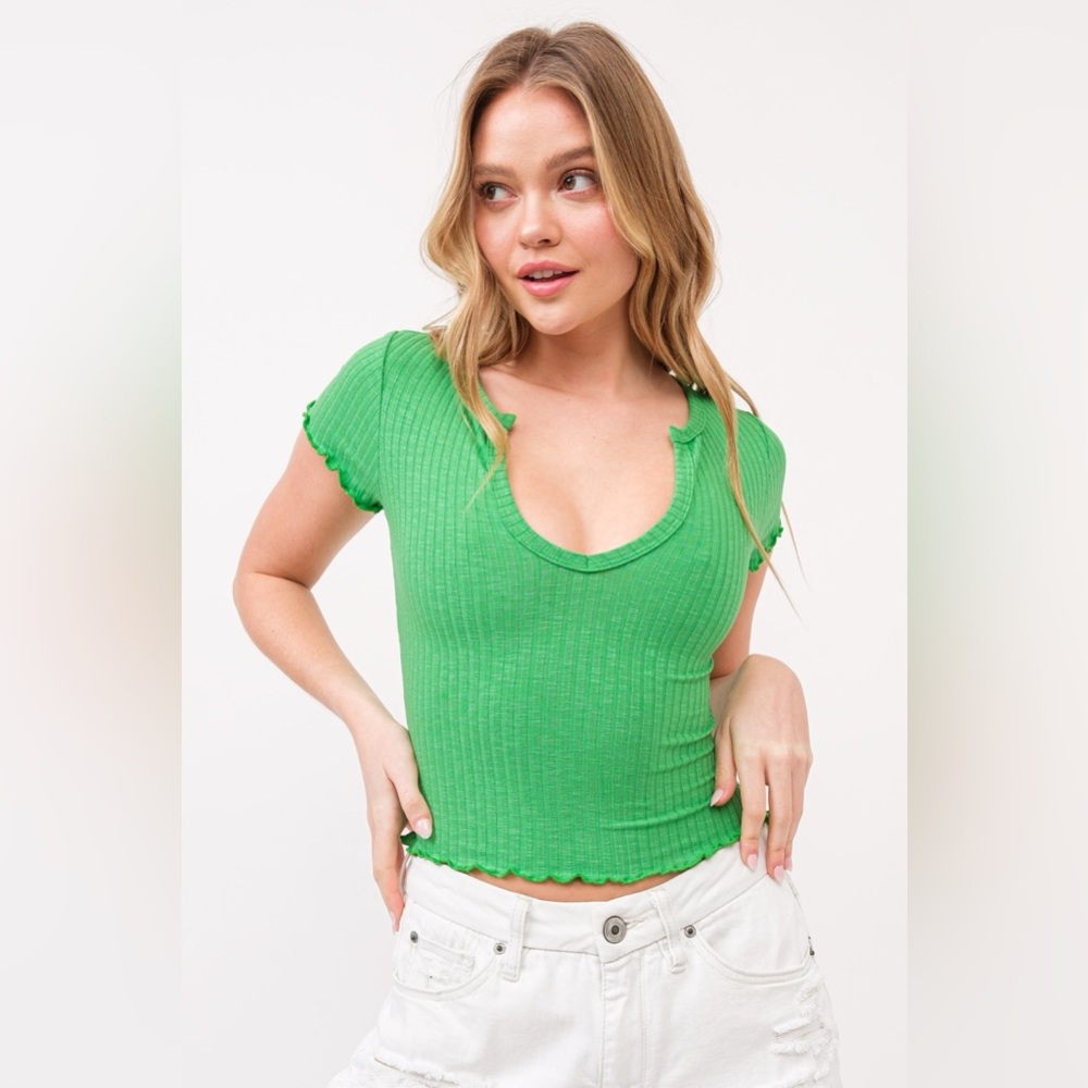 Lettuce Trim Ribbed Split V-Neck Baby Tee